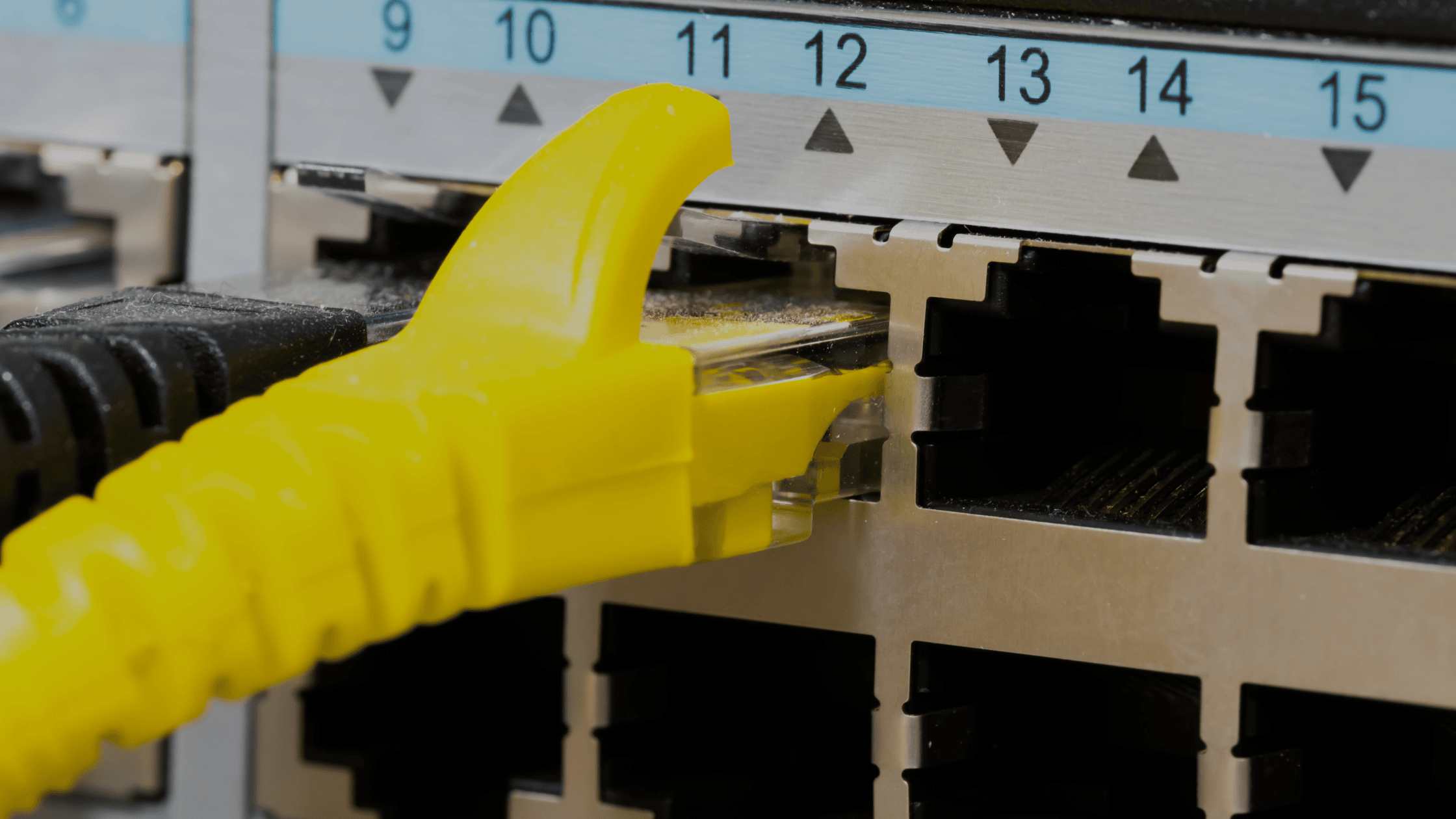 Rj45 splitter and structured cabling system for network performance