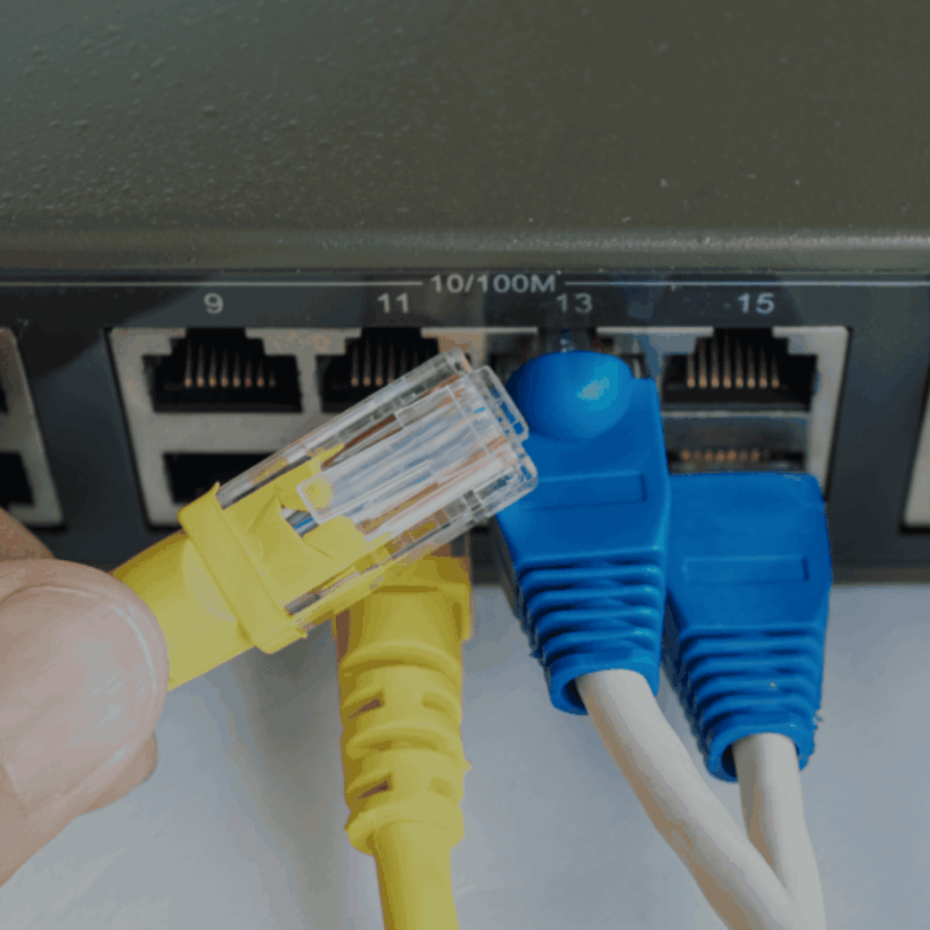 Structured cabling cable support spacing for optimal performance and safety