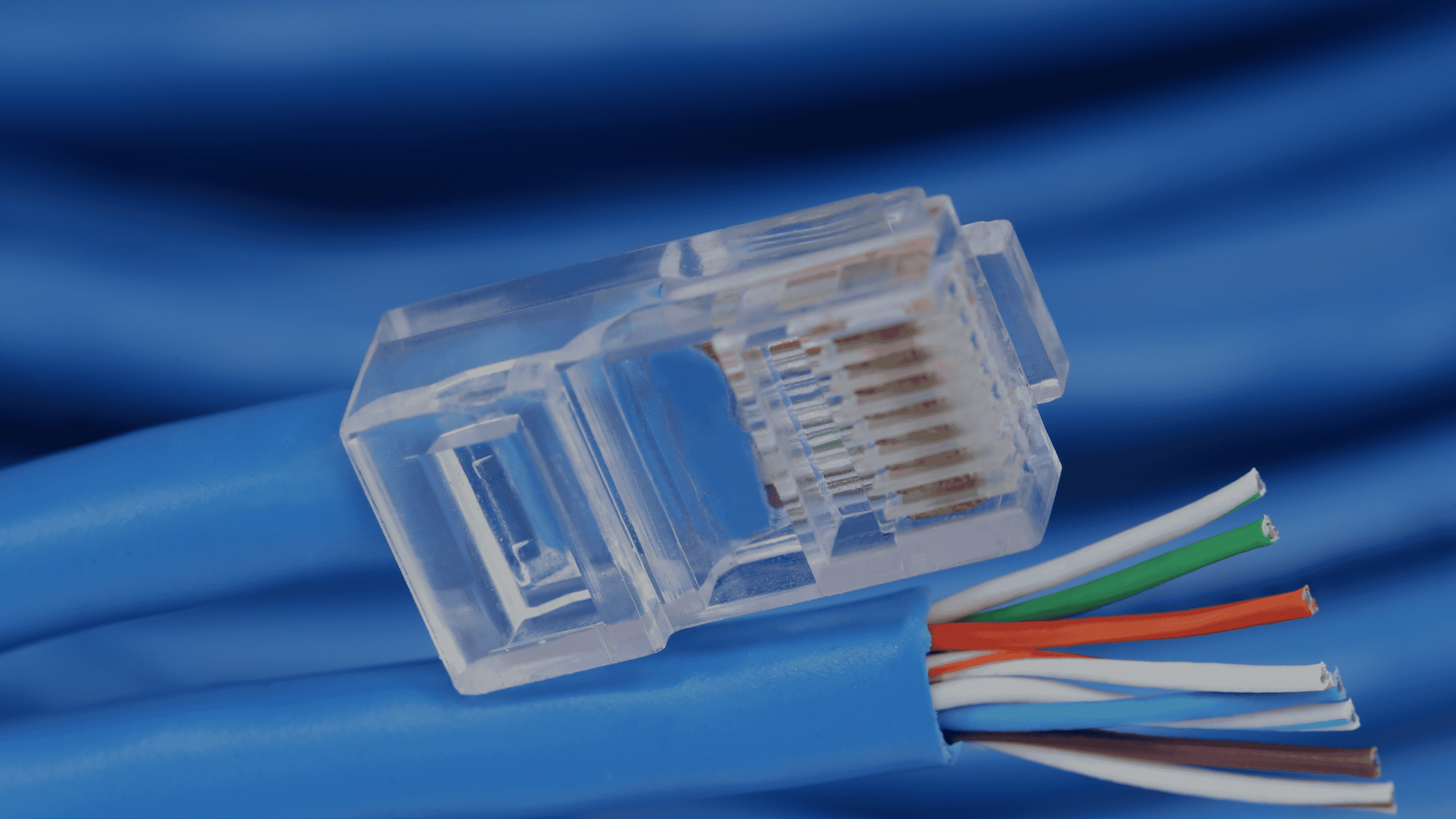Crossover ethernet cable: key uses and benefits for network setup