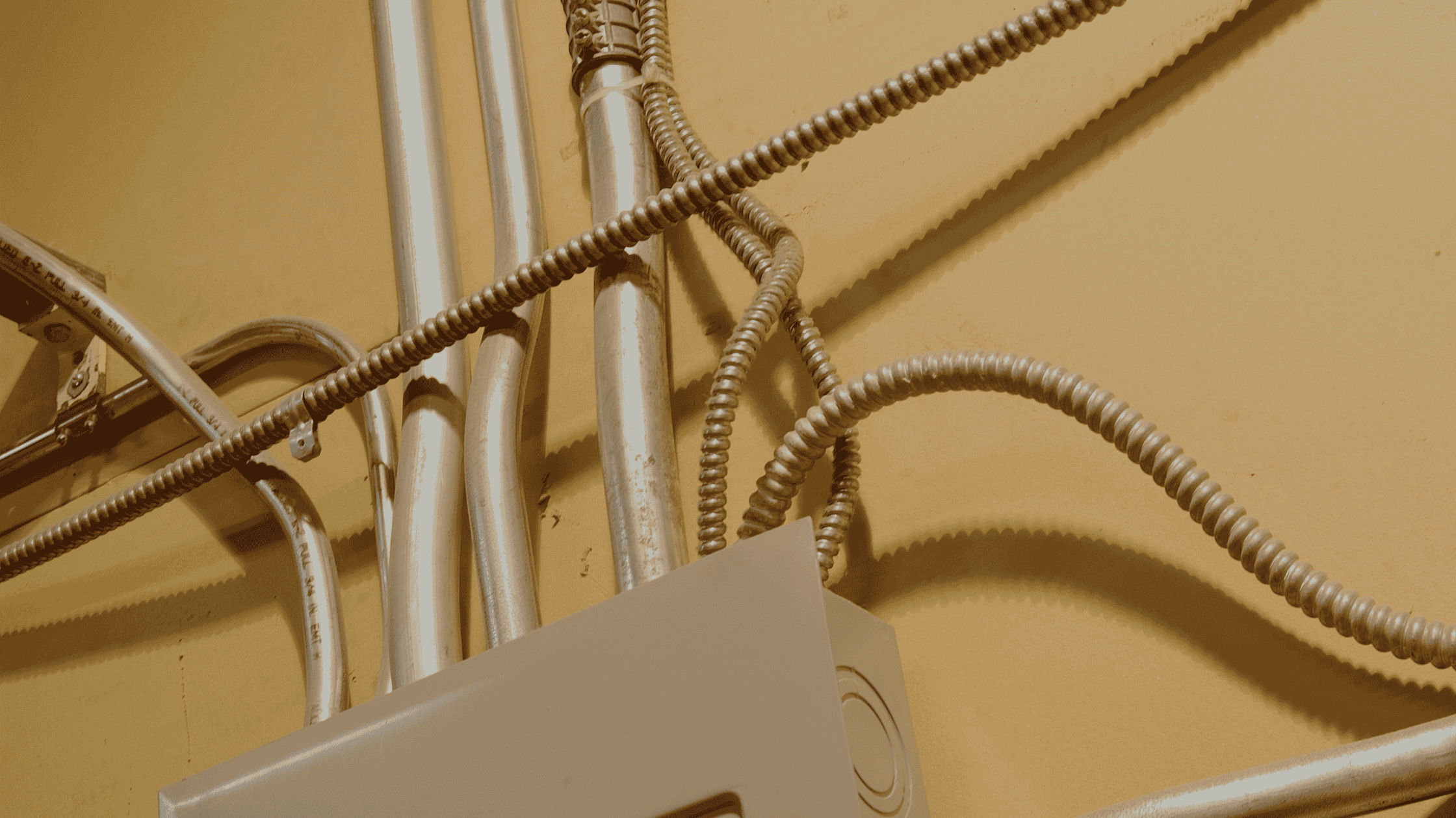 Structured wiring conduit