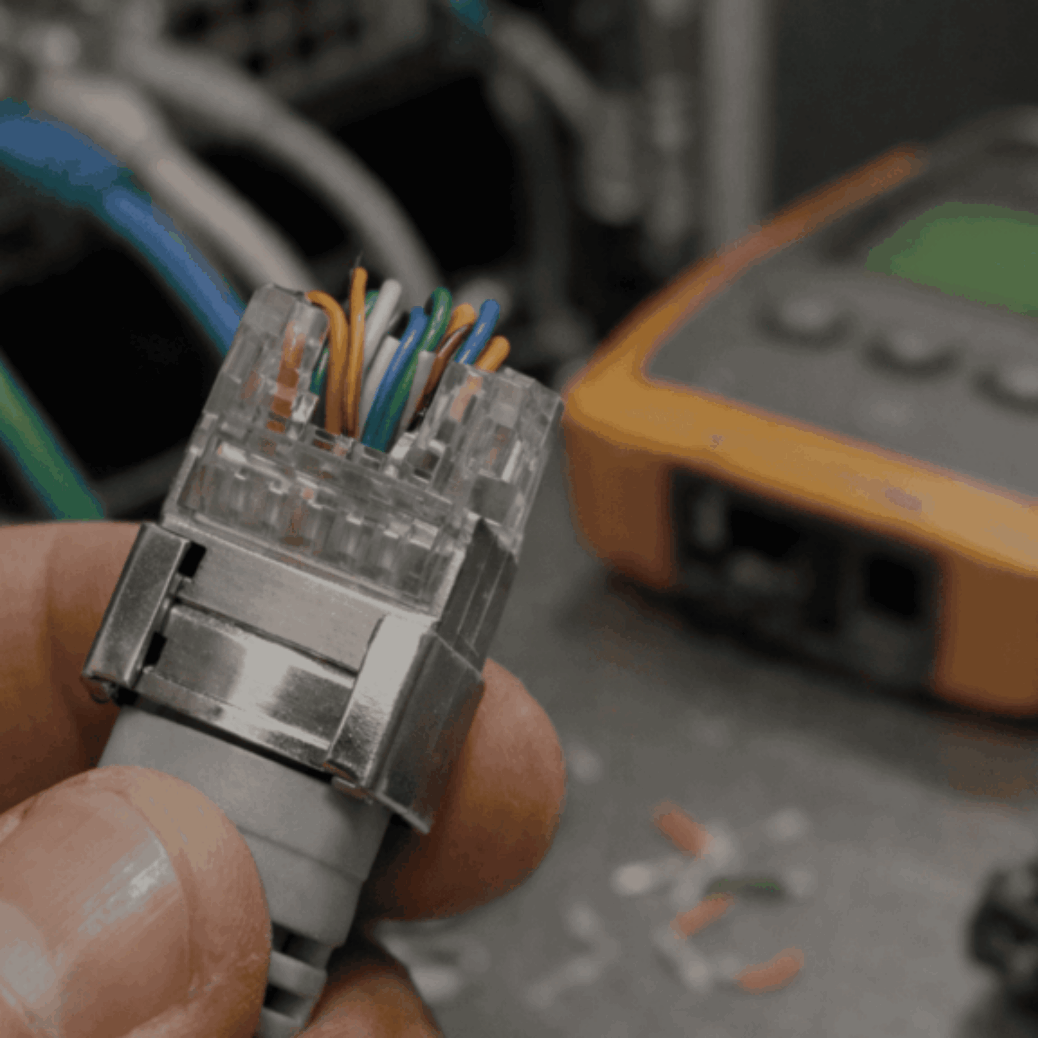 RJ45 termination problem during CAT6A cable installation in commercial network setup